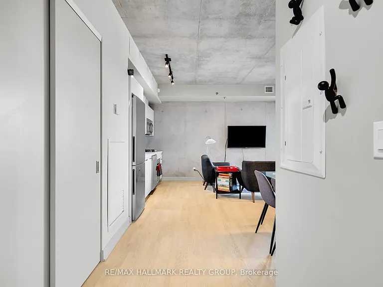 203 Catherine St #601 — Photo 6