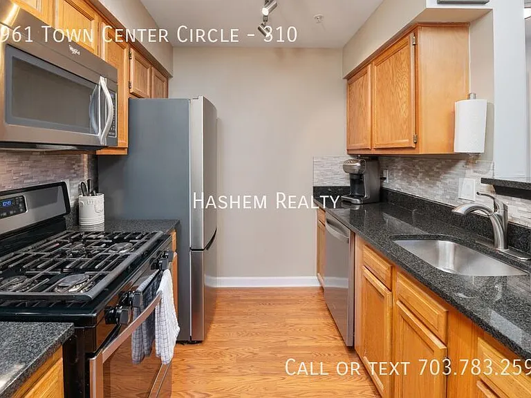 8961 Town Center Cir #310 — Photo 9