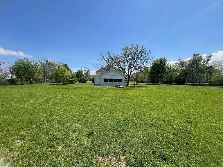 618 Bayridge Rd — Photo 16