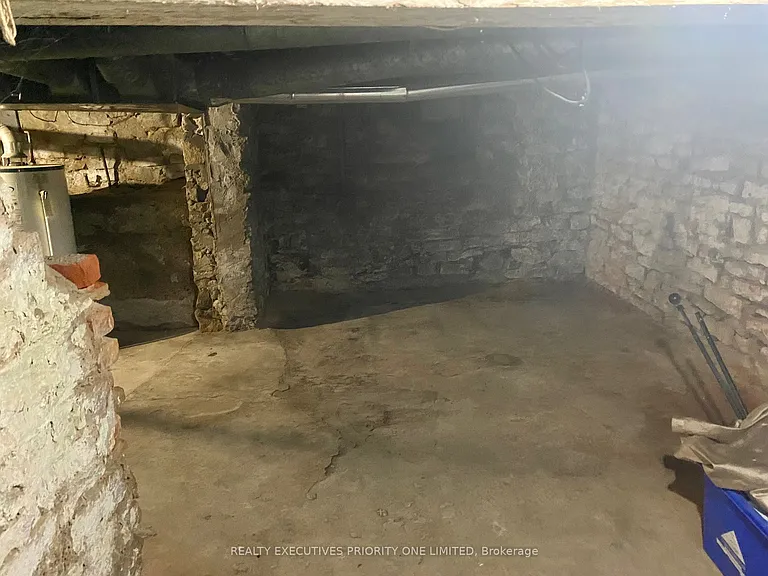 280 Annette St #1 — Photo 13