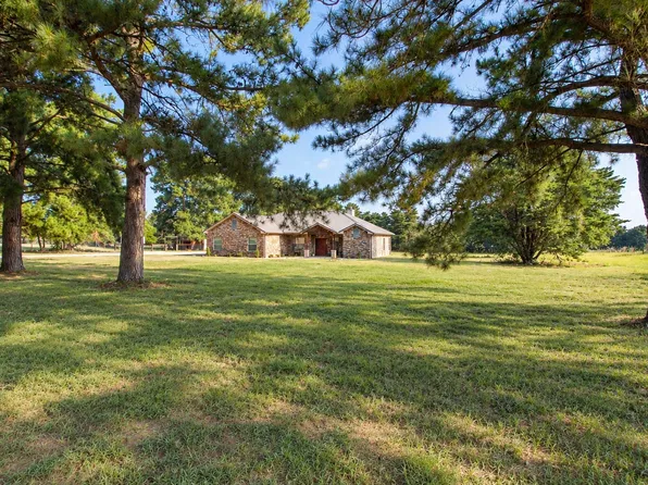 5337 Dusty Rd, Athens, TX 75752