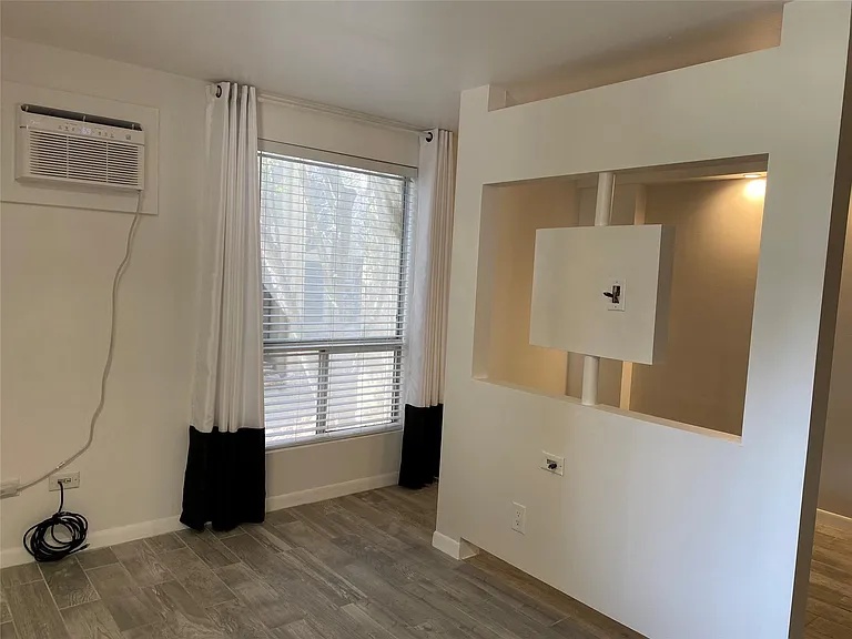 5802 Circulo Dr #4D — Photo 5