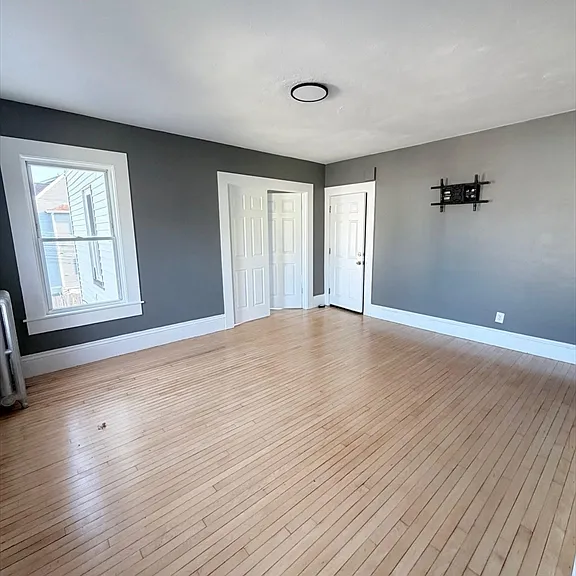 63 Harvard St #2 — Photo 4
