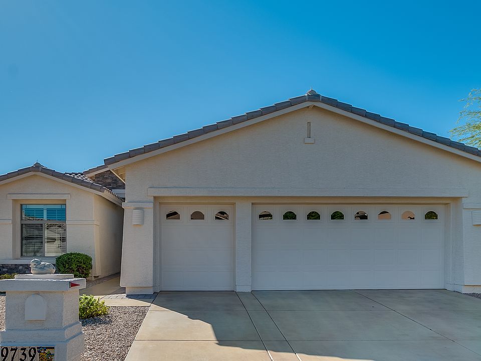 1st image of 9739 E Coopers Hawk Dr
