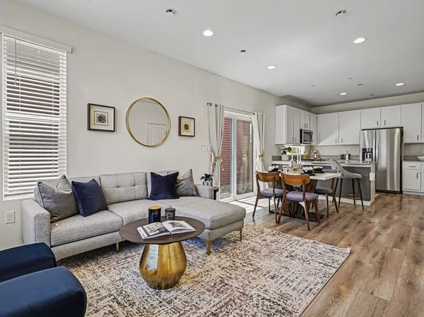 5059 N Walden Way, Denver, CO 80249
