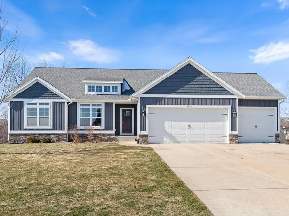 7351 Wind Stone Dr, Hudsonville, MI 49426