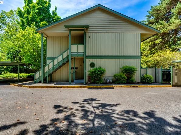 600 Cherry Dr, Eugene, OR 97401
