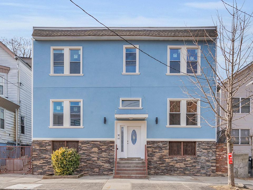 1st image of 243 Littleton Ave #A