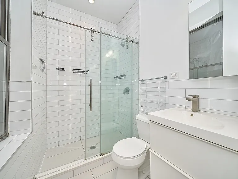 325 E 83rd St #2A — Photo 9