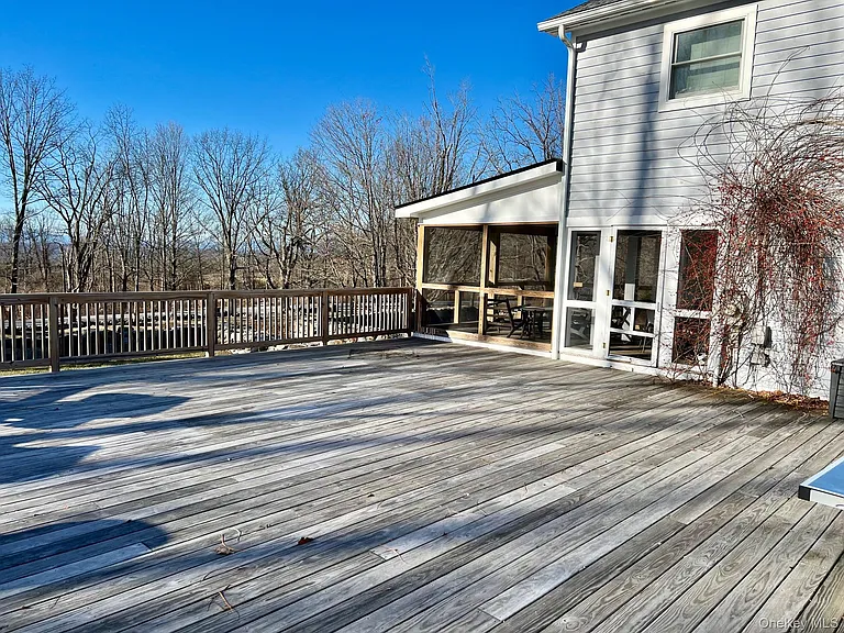 692 Bangall Rd — Photo 26