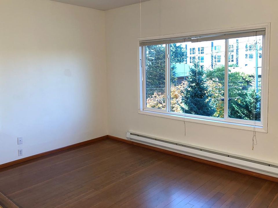 1st image of 1303 E Olive St #1