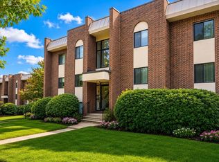 Edgewater Terrace, Waltham, MA 02453