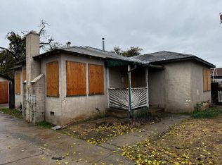 3020 E Hedges Ave, Fresno, CA 93703