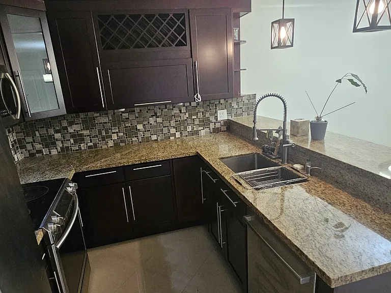11865 SW 11th Ct — Photo 7