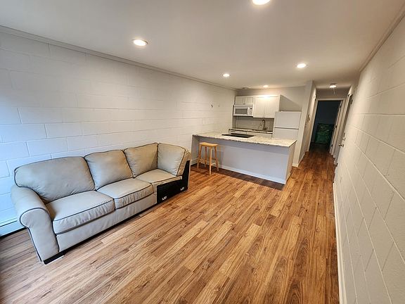3rd image of 1801 Fair St #1