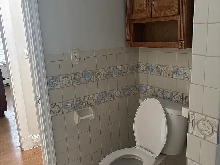 146-148 Oakside Ave #1 — Photo 8