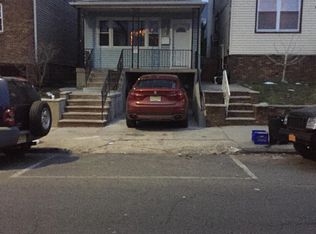 38 W 54th St, Bayonne, NJ 07002