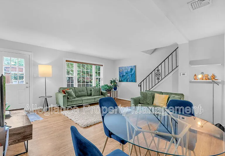 3110 Landover St — Photo 3