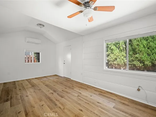 2542 Foothill Blvd #D, La Crescenta, CA 91214