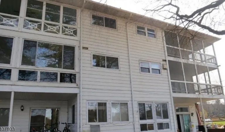 304A Lake Shr S — Photo 9