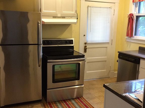 5th image of 3864 Isabella Ave
