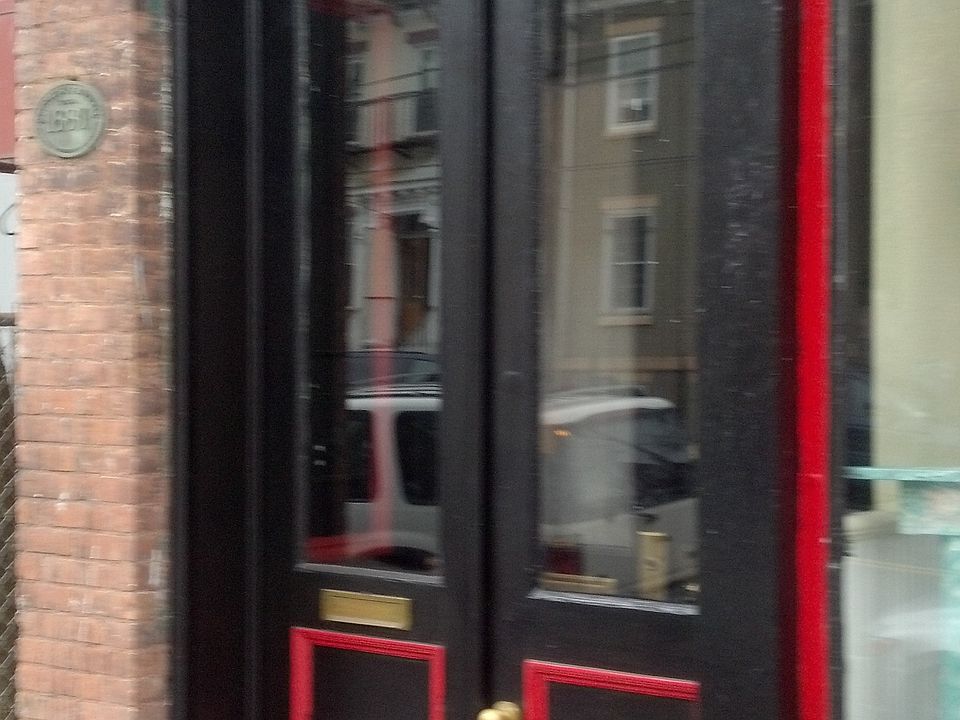 double wide secured entrance to foyer
