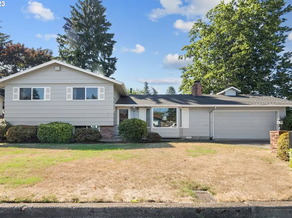18202 SE Brooklyn Ct, Gresham, OR 97030