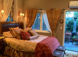 1033 Almanor Ave, Menlo Park, CA 94025