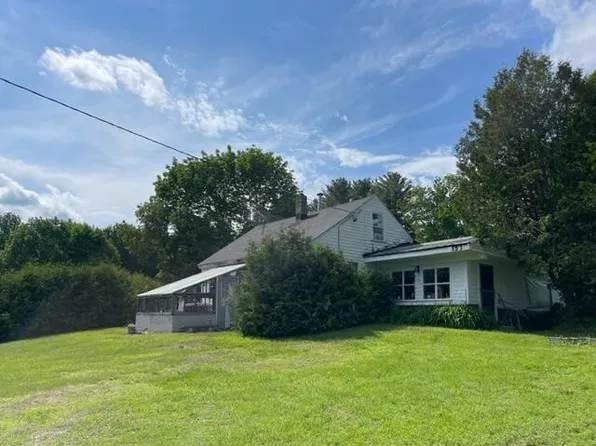 153 Holmes Road, Dover-Foxcroft, ME 04426