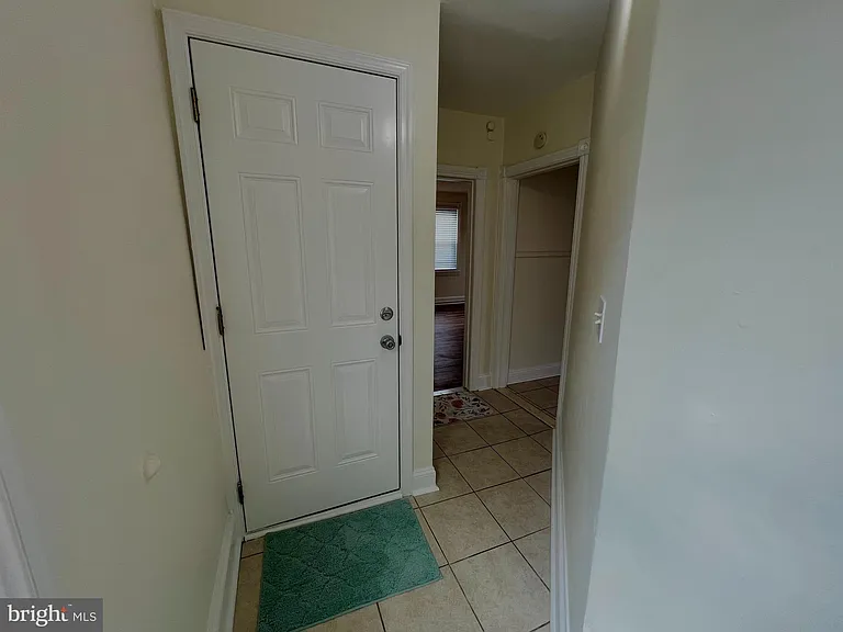 109 E Main St #2 — Photo 7