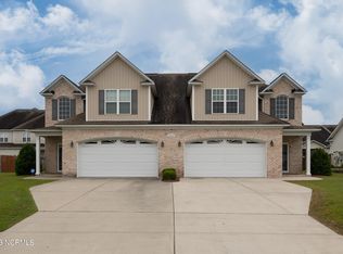 2337 Dovedale Dr #B, Greenville, NC 27834