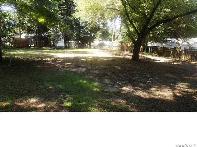 2nd image of 110 Lasalle Ct