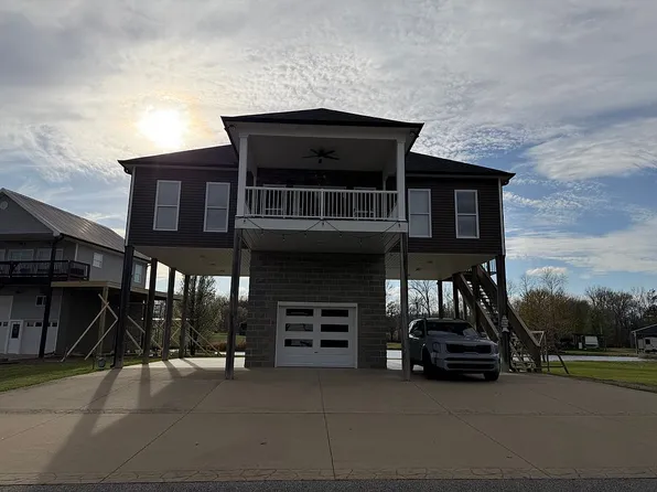 175 Ellen Ln, Decaturville, TN 38329