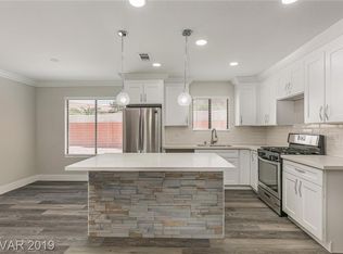 2220 Chapman Hill Dr, Las Vegas, NV 89128