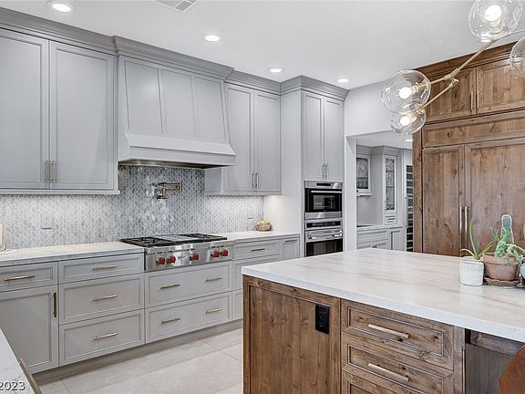 2nd image of 3504 Chelsea Gardens Dr