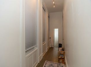 Gorgeous 2 Bed 1 Bath in Gold Coast Neighborhood, Chicago, IL 60611