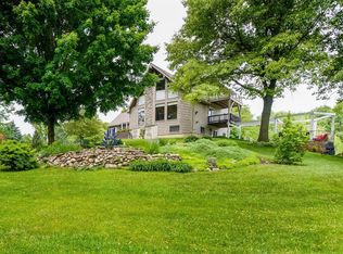 23 Smoke Rd, Valparaiso, IN 46385