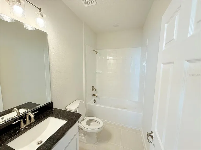 237 Station Ln — Photo 13
