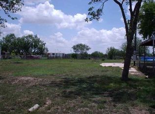 7730 Richter Rd, Elmendorf, TX 78112