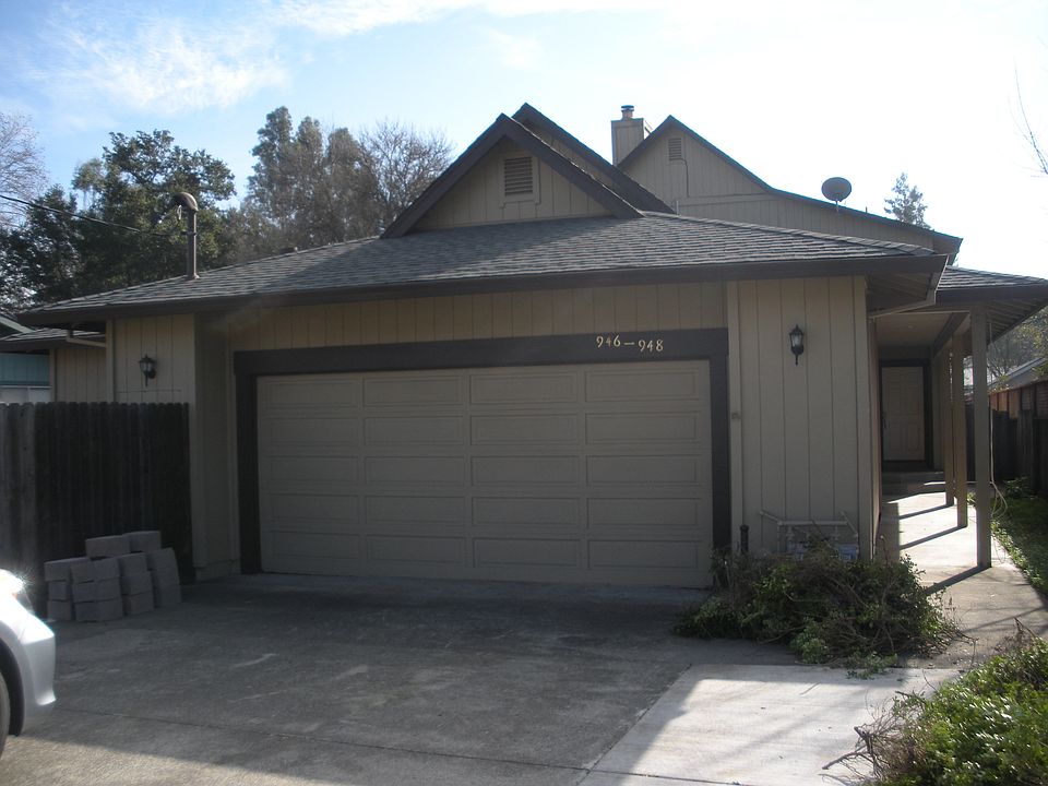 1st image of 946 Solano Ave