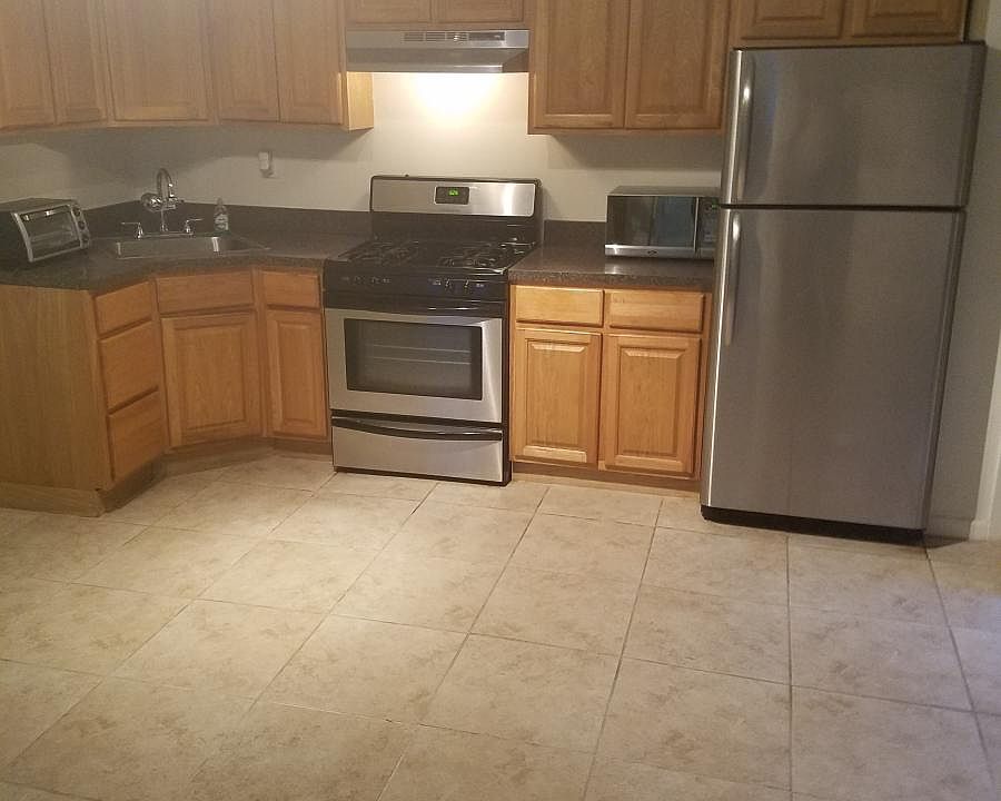 1st image of 397 Pennyfield Ave #1