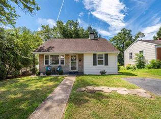 2316 Mount Vernon St, Waynesboro, VA 22980