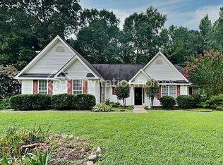 235 Ashley Woods Dr, Newnan, GA 30263