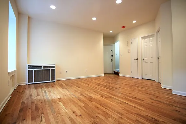 Rented by JK Dansar Corp | media 2