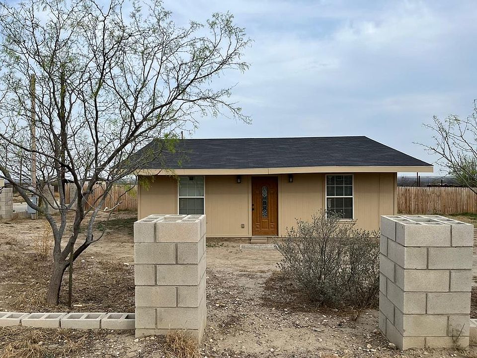 1st image of 114 Laguna Cir