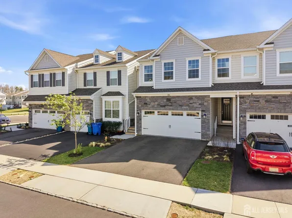 1806 Georgetown Dr, Monroe Township, NJ 08831