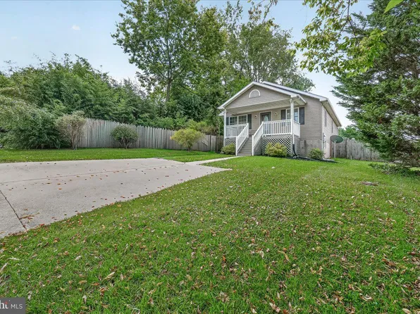 504 E F St, Brunswick, MD 21716