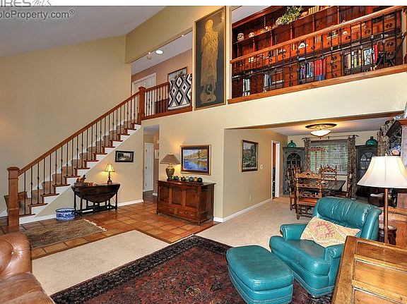 Open and inviting floorpan