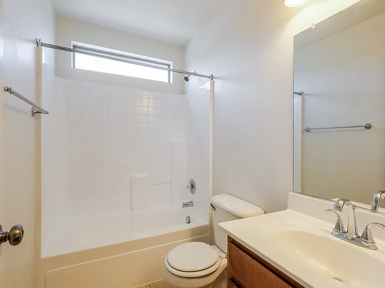 3202 S Justin Dr — Photo 15
