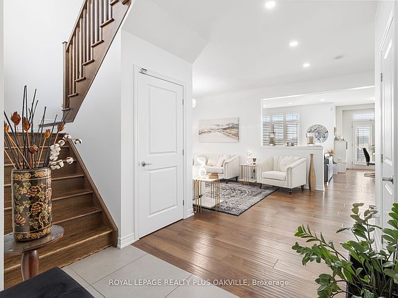 2nd image of 2386 Natasha Cir